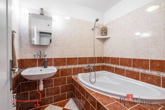 Prodej, domy/rodinný, 218 m2, Fučíkova 260, 53345 Čeperka, P - 20