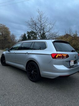 Volkswagen Vw Passat B8.5 Combi 2.0 TDI 110kw New Business - 20