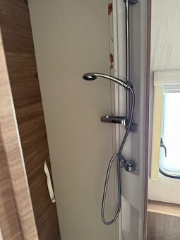 KNAUS SPORT 580 QS, 2019, 3tis km, FULL VÝBAVA - 20