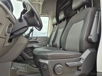 Volkswagen Crafter 2019 L3H2 2.0TDi/140hp DPH - 20