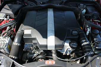 Mercedes-Benz E 240i V6 / Classic / 130 kW / Automat / Tažné - 20