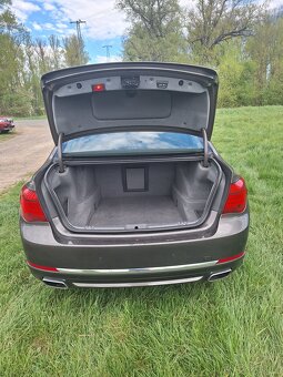 BMW 750I XDRIVE - 20