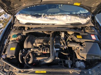 Prodám Volvo XC70 2.5t 147kW 4x4, Tažné 1800kg - 20