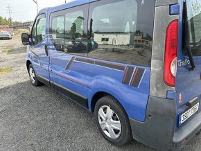 RENAULT TRAFIC 2.0TDCi MINIBUS OSOBNÍ - 20