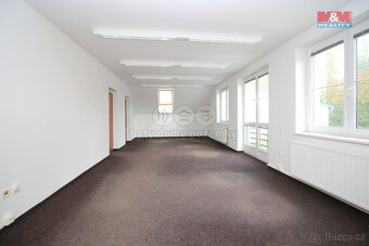 Prodej kancelářského prostoru, Hradec Králové, ul. Vážní - 20