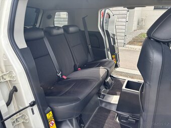 Toyota FJ Cruiser bez koroze s plnou výbavou do terénu - 20