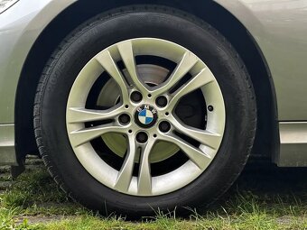 BMW Řada 3 E90 320i 115kW Sedan 6st. Manuál Klima Facelift - 20