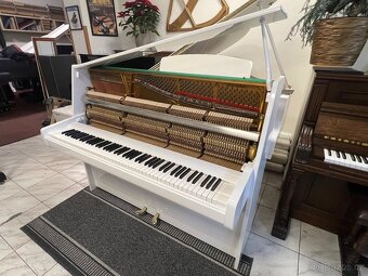 STEINWAY & SONS mod. Z 114 se zárukou 5 let, doprava zdarma - 20