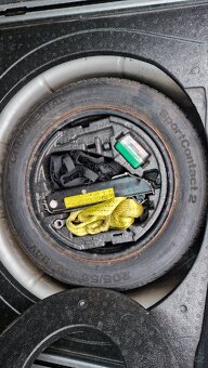 Superb 2 combi 2.0 TDI 4x4 125kW top stav - 20