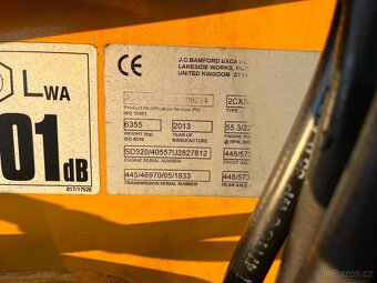 Rýpadlo-nakladač JCB 2CX Streetmaster, 3CX Compact - 20