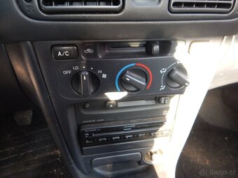 TOYOTA Corolla 1.4 VVTi, KLIMA - 20