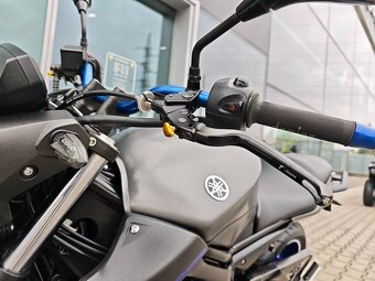 Yamaha XJ6 N - 20