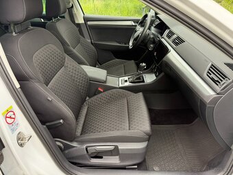 Škoda Superb 3 kombi r.v. 2022 dsg 2.0TDi 110kw panorama - 20
