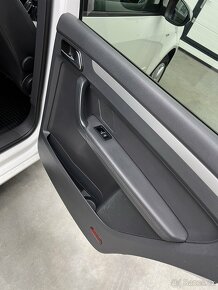 VW Touran 1.4Tsi 110KW CNG 7míst 2012 187tkm - 20