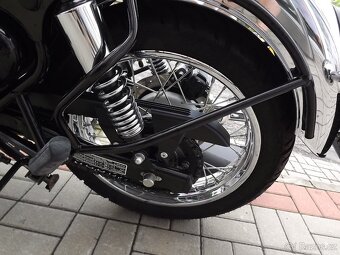 Royal Enfield 350 Classic - 20