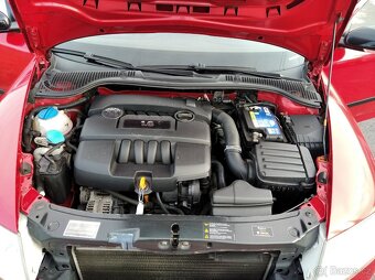 Škoda Octavia II 1,6MPi,spolehlivý osmiventil - 20