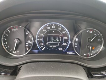 Opel Astra 1.2i 107 kW, nájezd pouze 44.000 km  - 20