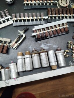 Rádio Tesla + příslušenství - 20