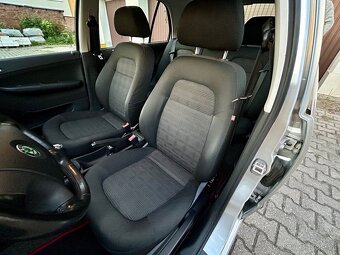 Škoda Fabia 1.4 107.000 km, KLIMATIZACE, ČR původ - 20