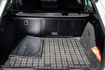 Škoda Octavia Combi 2.0 TSI 245k RS DSG EU6 - 20