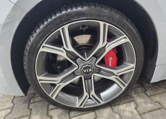 Kia Stinger 3.3-GT-PANORAMA-MAX.VÝBAVA - 20