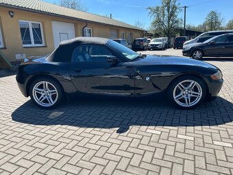 BMW Z4 3.0i MANUÁL 170kw el.střecha Xenon - 20