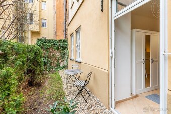 Prodej bytu 2+kk 49 m² Grafická, Praha - Smíchov - 20