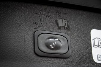 Ford Kuga 2.0 TDCi Titanium - 20