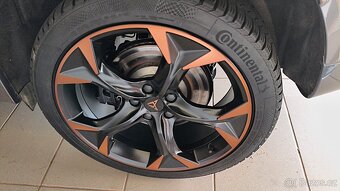 Cupra Formentor VZ 1,4 TSi 180kw,DCC,360°,panorama,virtual - 20