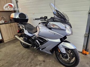 Triumph Trophy 1200 SE - ABS - Kufry - 20