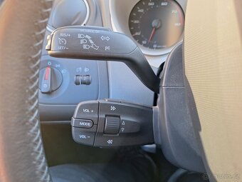 SEAT IBIZA 1.2 TSI 77 KW R.2011.NAJ 135 - 20