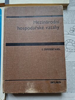 Retro knihy a učebnice - 20
