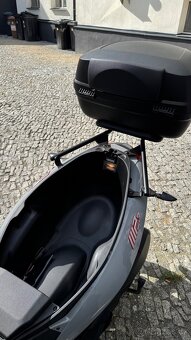 Piaggio MP3 HPE 300 Sport, koupeno jako nové v ČR - 20
