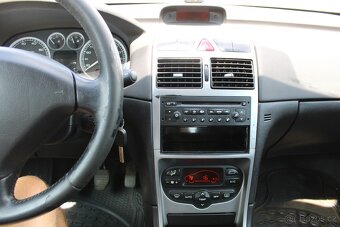 Peugeot 307, 1,6 i + LPG LPG do 2/2035, r.v. 2004 - 20