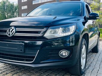 Volkswagen Tiguan 2.0TDI 4x4 MANUÁL LED TAŽNÉ Bi XENONY SENZ - 20