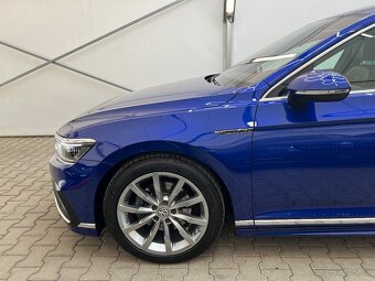 Volkswagen Passat combi 2.0TDi,140kW,DSG,4x4,LED, ZADÁNO - 20