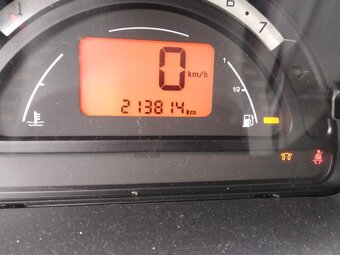 CITROEN C3 1,4 HDi NAFTA 66 KW KLIMATRONIC, TEMPOMAT - 20