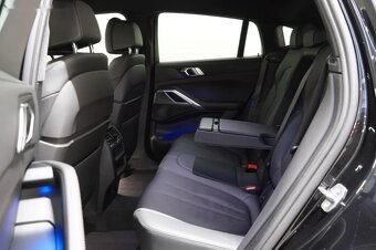 BMW X6, 40i,KOMFORT,KAMERA,ČR,DPH, - 20