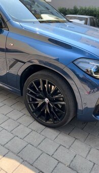 BMW X6 xDrive 30d mHEV A/T, M packet, SR, 210kW. odpočet DPH - 20