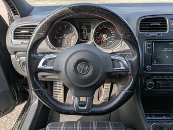 Volkswagen Golf, GTI 2.0 TSI 155 kW - manuál - 20