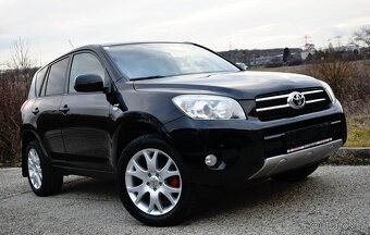 Toyota RAV4 2.2D 4x4 Top stav - 20