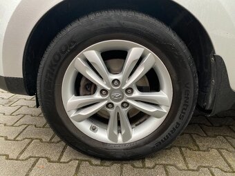 HYUNDAI IX35 1,7 CRDI TRIKOLOR 4X2 / STYLE / 2012 - 20