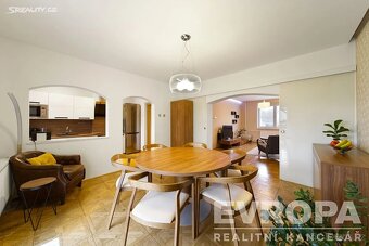 Prodej rodinného domu 198 m², pozemek 278 m² - 20