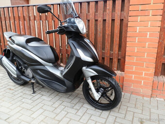 Piaggio Beverly 350 sport touring ABS ASR (2016) - 20