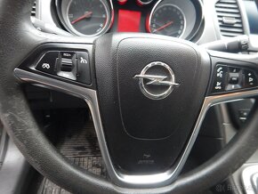 Insignia 2.0 CDi, 6 KVALT, TAŽNÉ - 20