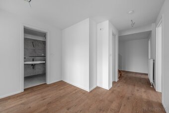 Exkluzivní byt 5+kk v centru Liberce se střešní terasou - 20