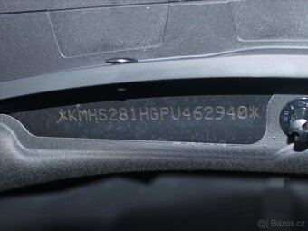 Hyundai Santa Fe 2,2 CRDi 142kW Comfort 7míst 8DCT Comfort - 20