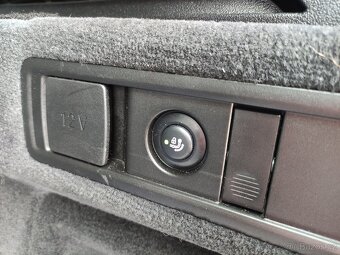 BMW X5 40i xDrive Mpaket HUD LASER KARBON KAMERA TAŽNÉ - 20