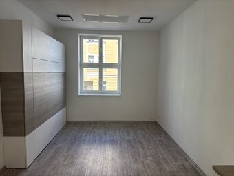 Nabízím prodej  bytu 1+kk  Praha Nusle. - 20