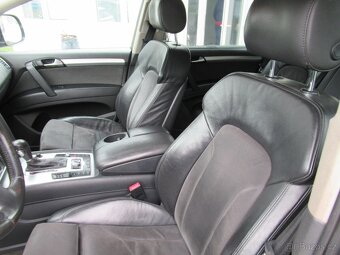 AUDI Q7 3,0Tdi - 20